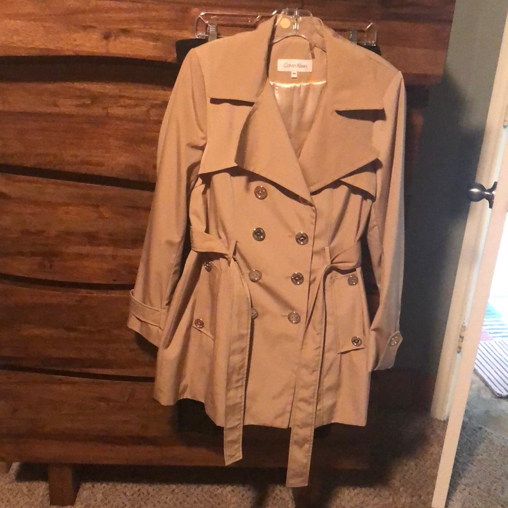 New without tags CK trench coat